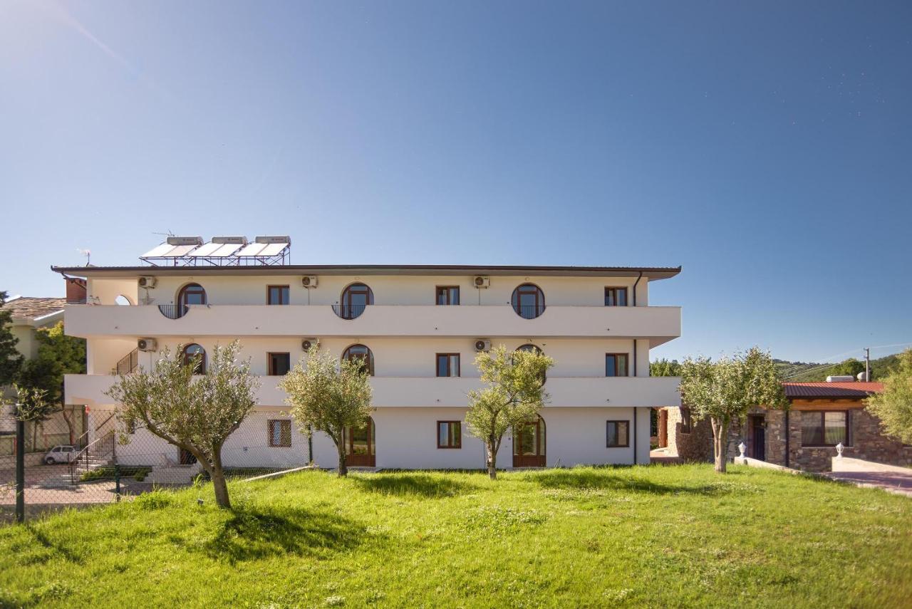 Hotel San Pietro Martin Fushe-Drac Exteriér fotografie