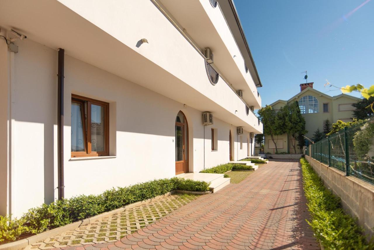 Hotel San Pietro Martin Fushe-Drac Exteriér fotografie